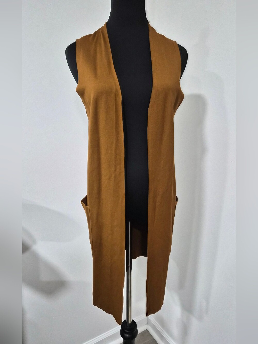 Pull&Bear Sleeveless Open-Front Vest in Warm Camel - Size S - New With Tags